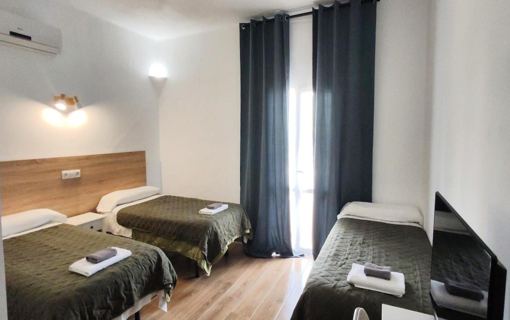 Hostal Oasis Dor Cala D´Or Εξωτερικό φωτογραφία